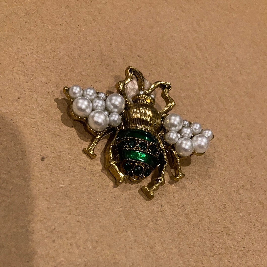 Emerald big bee -b8543